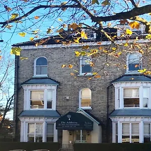 https://the-ashberry-hotel.yorkshirehotels.net